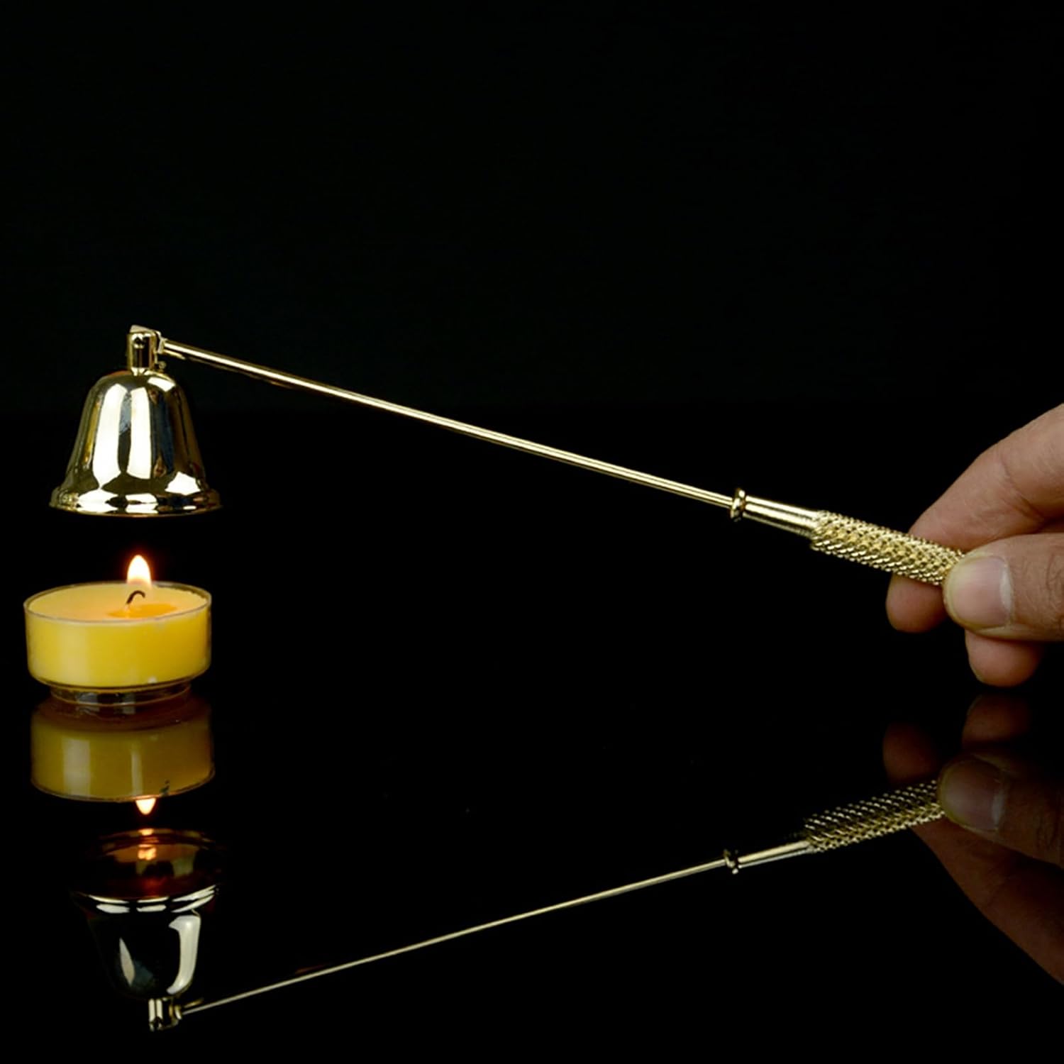 Tainrunse Metal Candle Snuffer with Long Handle