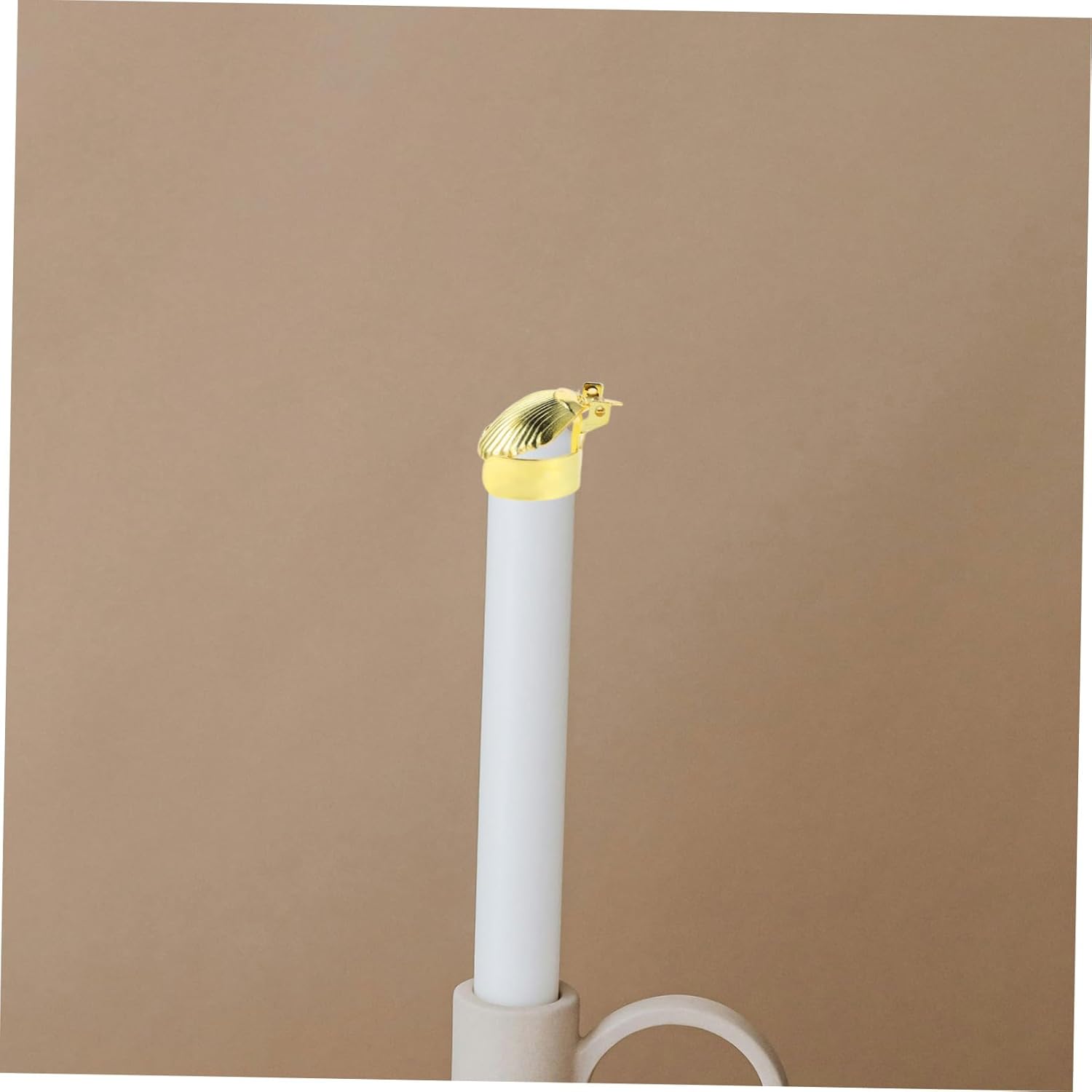 Magiclulu 2pcs Metal Candle Snuffer Automatic Extinguisher
