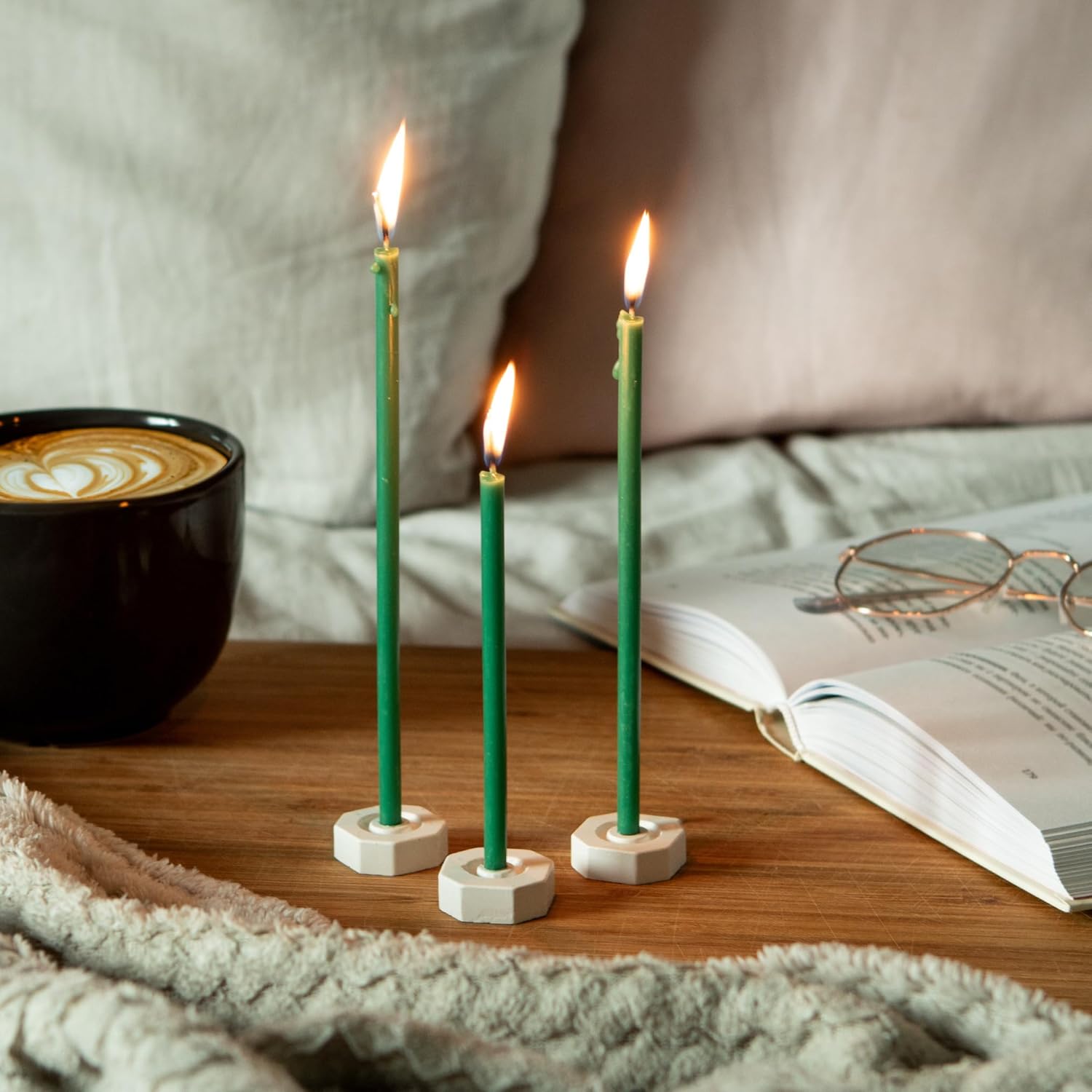 BlueBee Pure Beeswax Taper Candles 40pcs Set with Holders