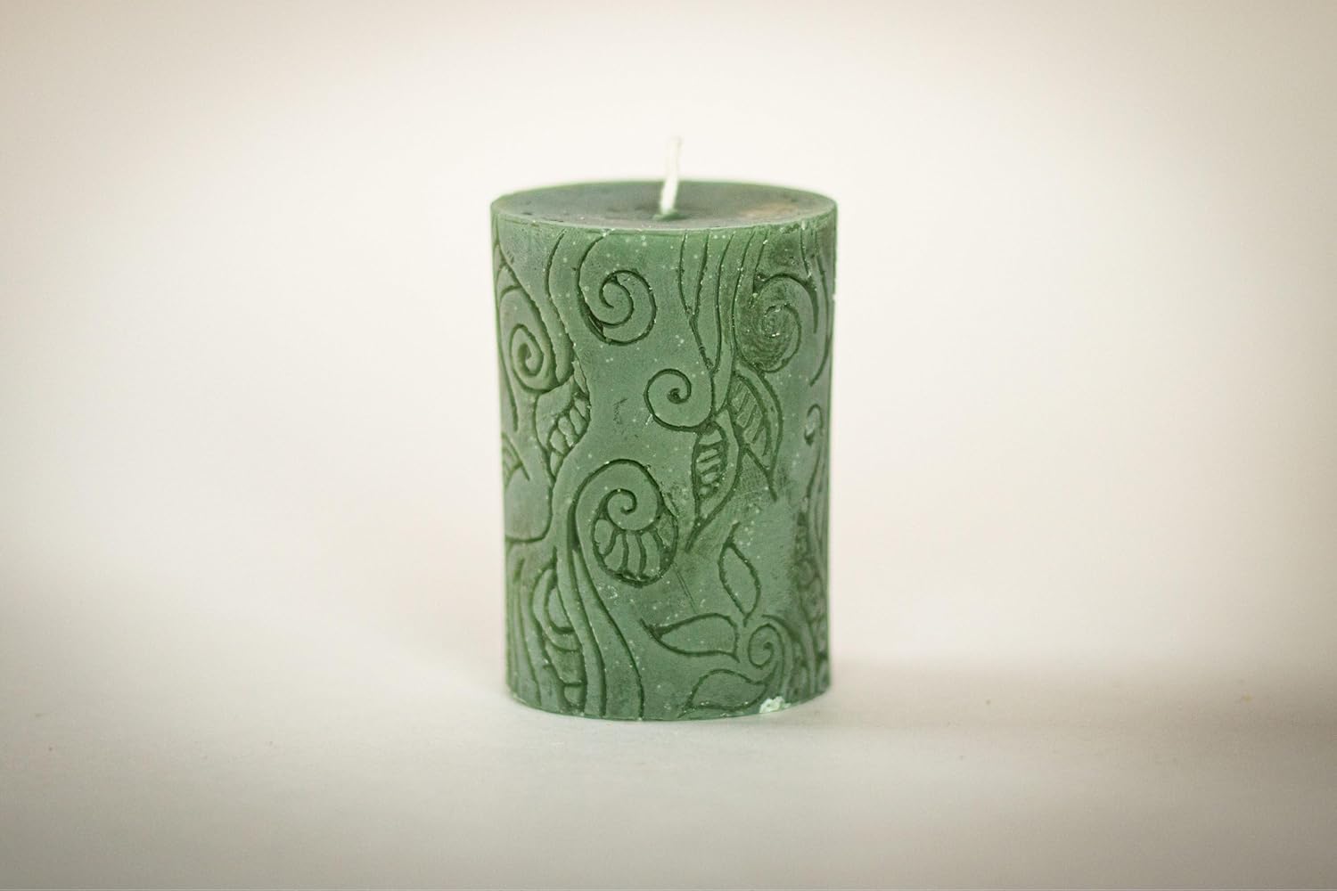 BeeTheLight Beeswax Pillar Candle - 24 Hour Burn Time