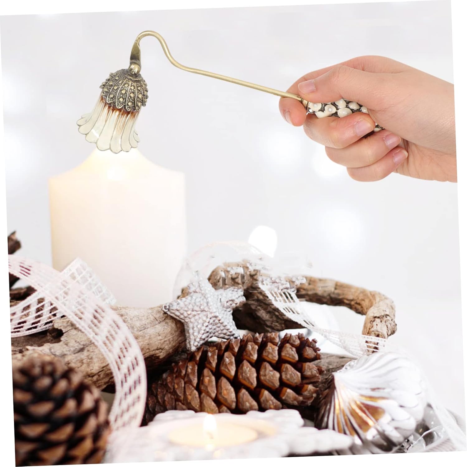 PRETYZOOM Candle Extinguisher with Long Handle