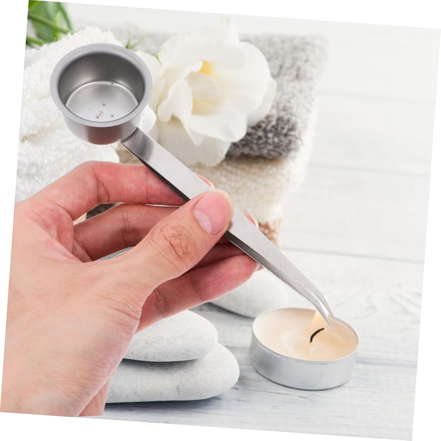ORFOFE Candle Snuffer for Safe Wicking Extinguishment